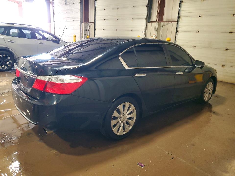 Photo 3 from auction – 2014 HONDA ACCORD EX with VIN 1HGCR2F72EA058570