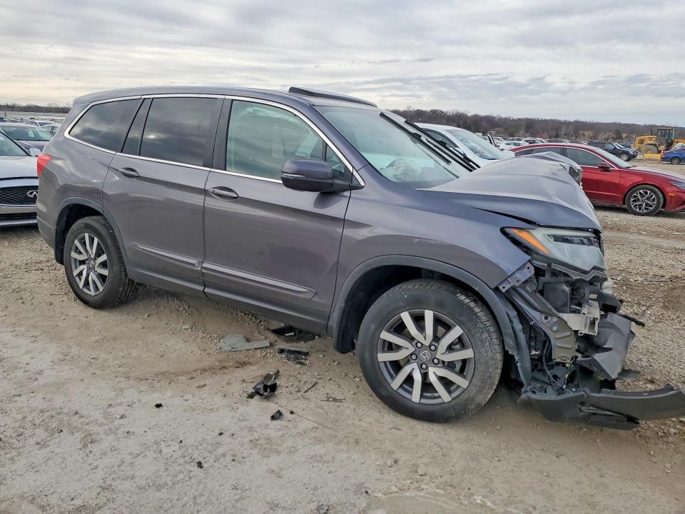 Photo 4 from auction – 2019 HONDA PILOT with VIN 5FNYF6H59KB046600