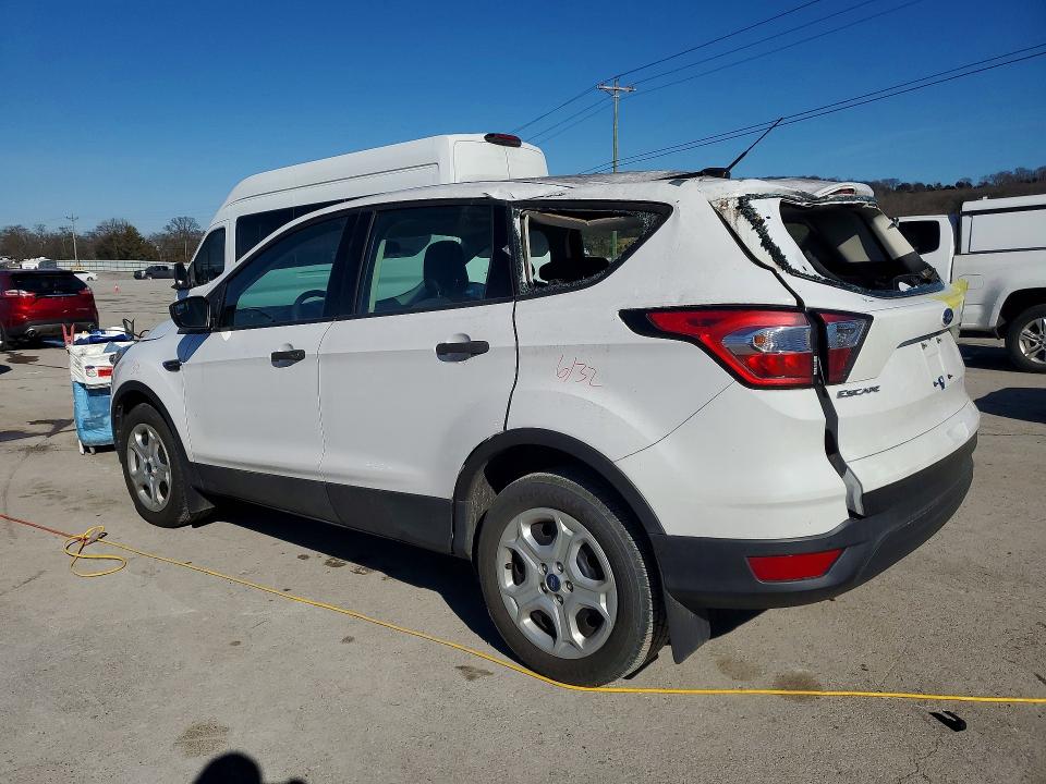 Photo 2 from auction – 2018 FORD ESCAPE S with VIN 1FMCU0F71JUC60872
