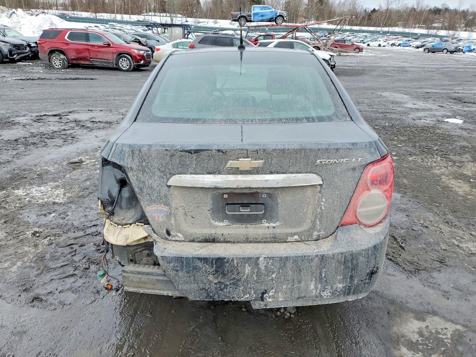 Photo 6 from auction – 2014 CHEVROLET SONIC with VIN 1G1JC5SG5E4142646