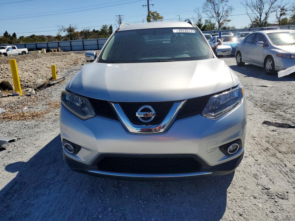 Photo 5 from auction – 2016 NISSAN ROGUE S with VIN 5N1AT2MT0GC764947
