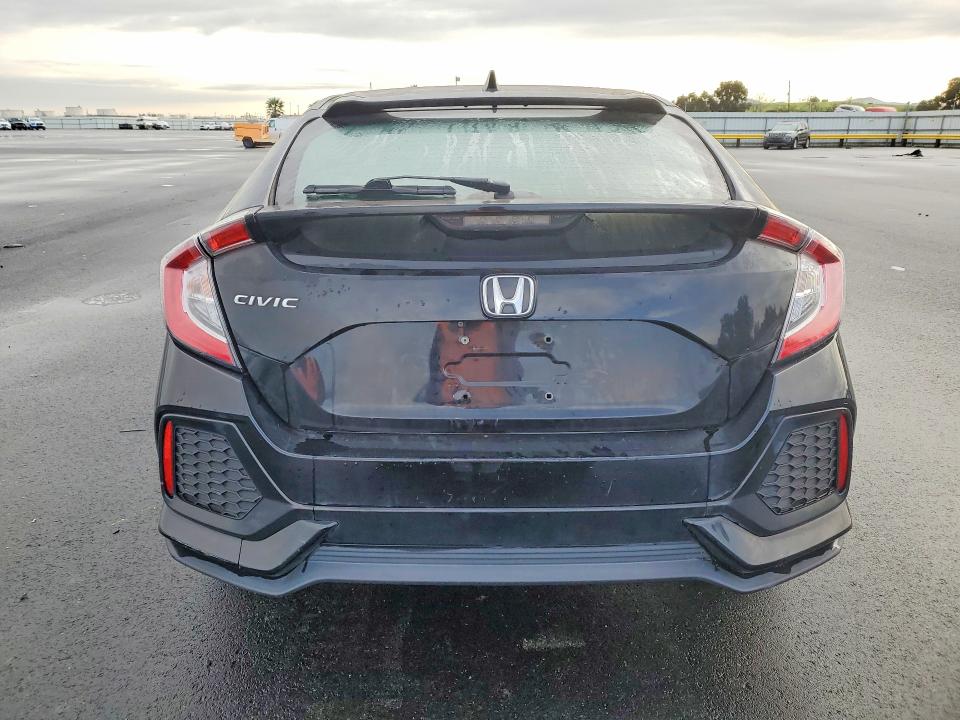 Photo 6 from auction – 2018 HONDA CIVIC with VIN SHHFK7H56JU418481