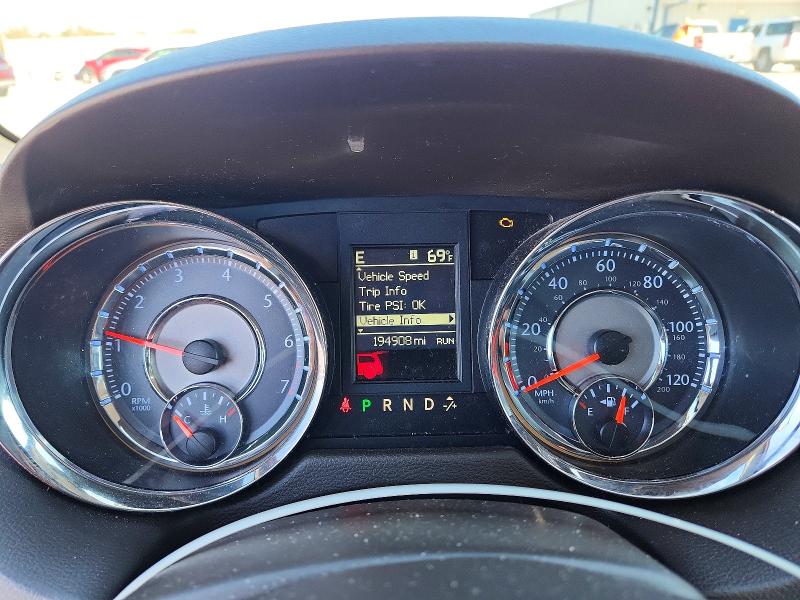 Photo 9 from auction – 2016 CHRYSLER TOWN & COUNTRY with VIN 2C4RC1CG0GR190735