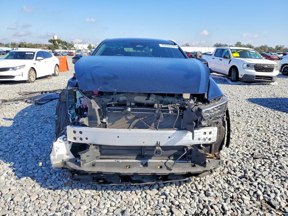 Photo 5 from auction – 2023 TOYOTA CROWN with VIN JTDAAAAF5P3013166