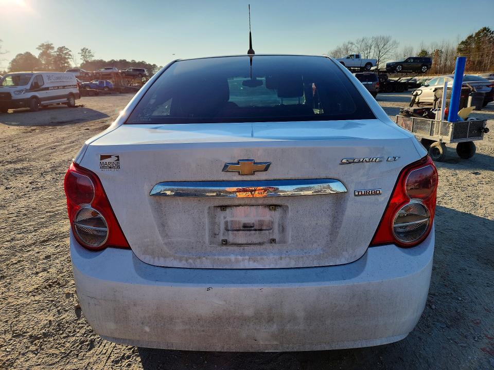 Photo 6 from auction – 2014 CHEVROLET SONIC with VIN 1G1JC5SB2E4234351