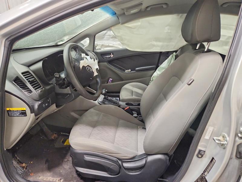 Photo 7 from auction – 2016 KIA FORTE with VIN KNAFK4A60G5541140