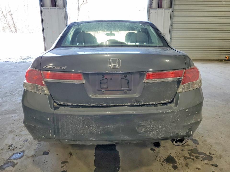 Photo 6 from auction – 2011 HONDA ACCORD LX with VIN 1HGCP2F34BA074204