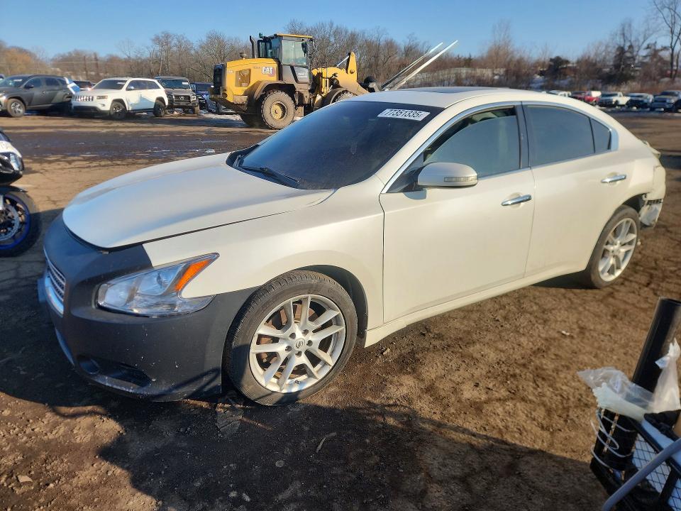 NISS MAXIMA 2010 with VIN 1N4AA5AP9AC864738 - Photo from auction