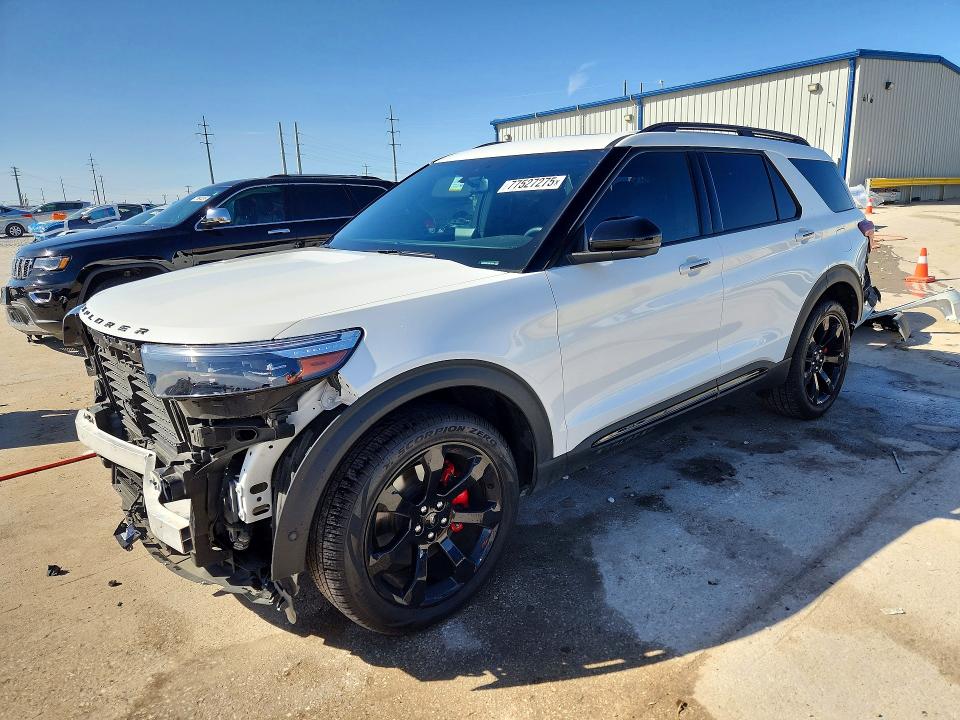 FORD EXPLORER 2021 with VIN 1FM5K8GC7MGC18038 - Photo from auction