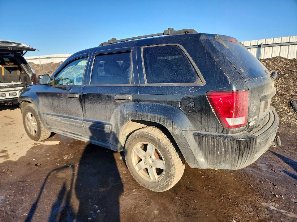 Photo 2 from auction – 2005 JEEP GRAND CHER with VIN 1J4GR48K85C536180