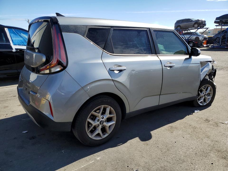 Photo 3 from auction – 2024 KIA SOUL with VIN KNDJ23AU5R7911964