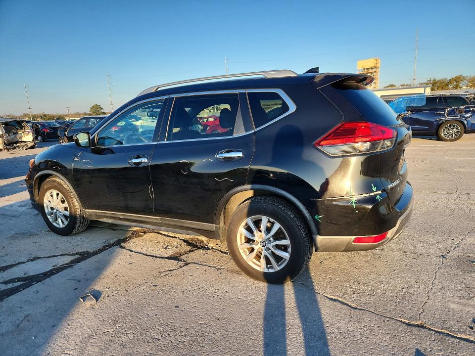 Photo 2 from auction – 2017 NISSAN ROGUE with VIN KNMAT2MT8HP562016