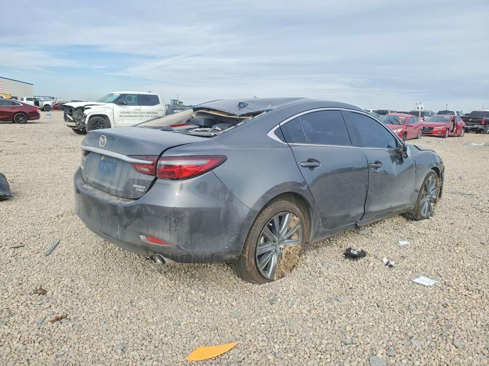 Photo 3 from auction – 2021 MAZDA 6 with VIN JM1GL1TY8M1602724