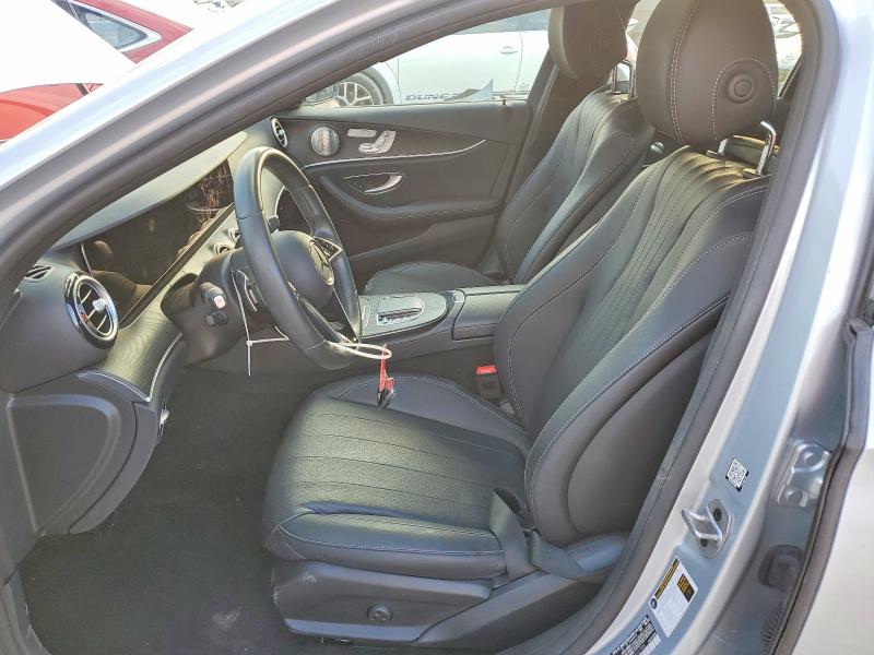 Photo 7 from auction – 2023 MERCEDES-BENZ E 350 with VIN W1KZF8DB1PB101908
