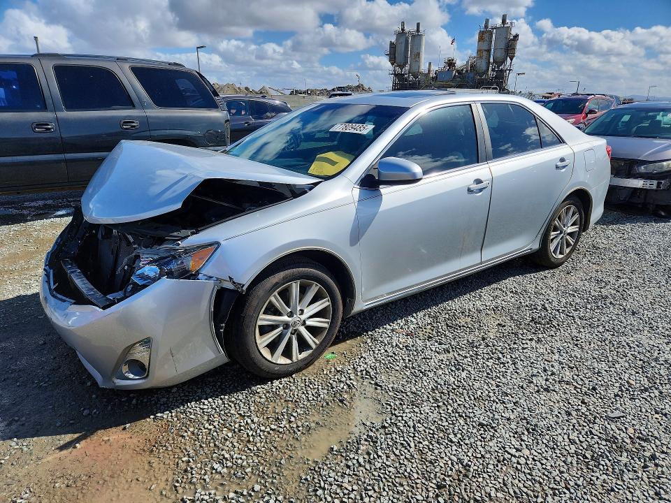 Zdjęcie 1 z aukcji – 2012 TOYOTA CAMRY z VIN 4T1BF1FK0CU165089