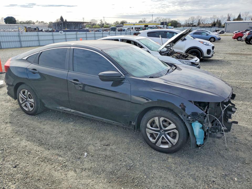 Photo 4 from auction – 2016 HONDA CIVIC with VIN 2HGFC2F5XGH521136