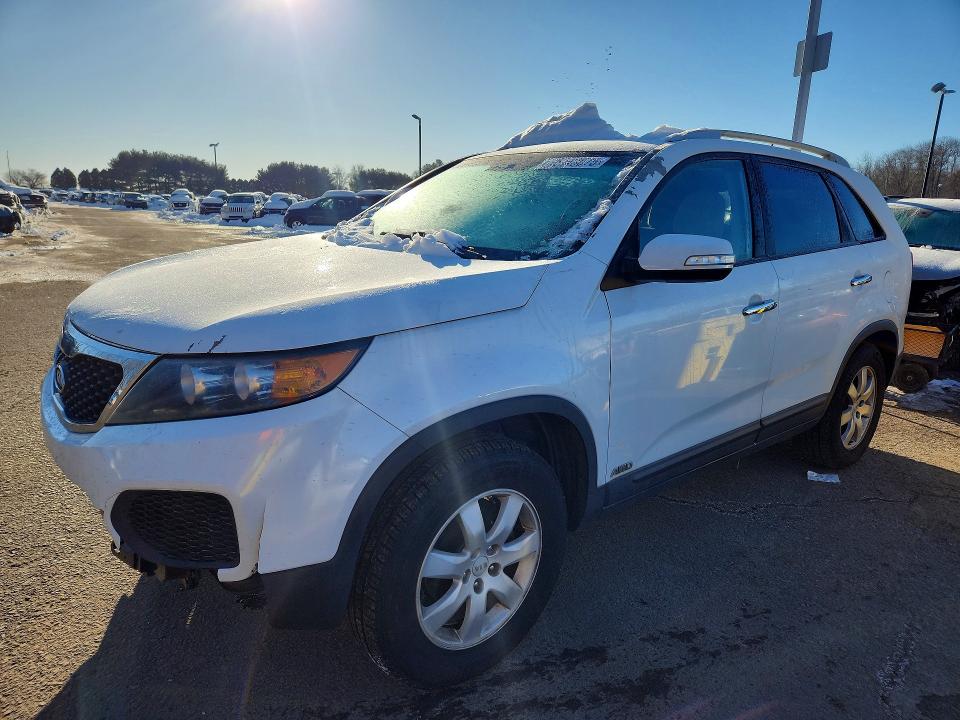 Photo 1 from auction – 2013 KIA SORENTO LX with VIN 5XYKTDA24DG319392