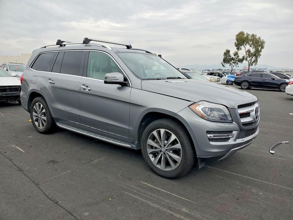 Photo 4 from auction – 2015 MERCEDES-BENZ GL 450 4MA with VIN 4JGDF6EE6FA489106