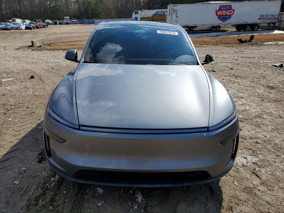Photo 5 from auction – 2026 TESLA MODEL Y with VIN 7SAYGDED4TF374394
