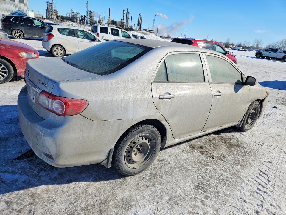 Photo 3 from auction – 2011 TOYOTA COROLLA with VIN 2T1BU4EE7BC617428