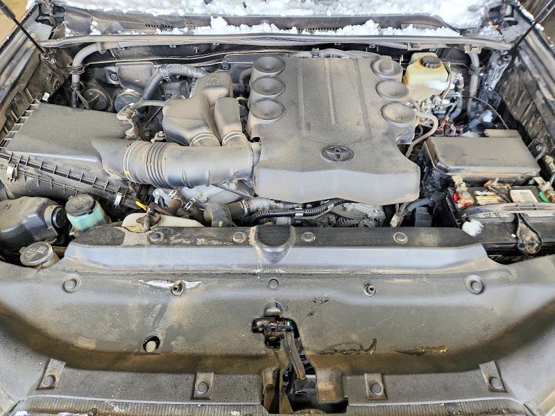 Photo 11 from auction – 2015 TOYOTA 4RUNNER with VIN JTEBU5JR2F5247681