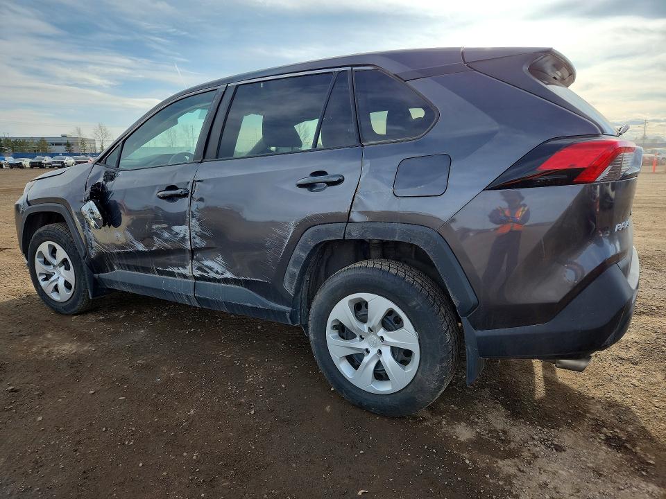 Photo 2 from auction – 2022 TOYOTA RAV4 LE with VIN 2T3B1RFV3NW249568