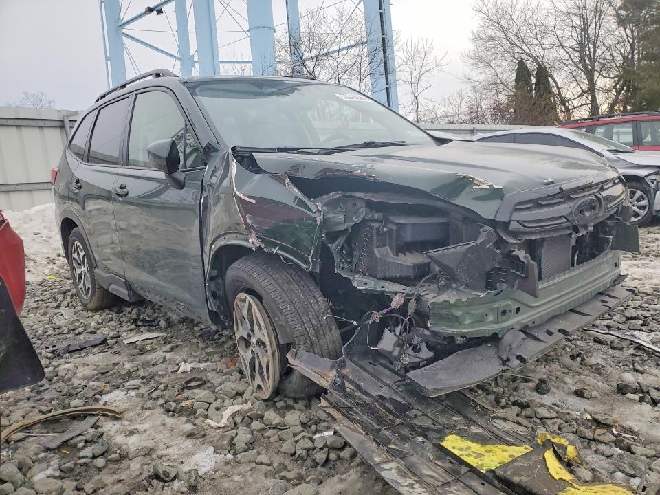 Photo 4 from auction – 2022 SUBARU FORESTER P with VIN JF2SKADC3NH515534