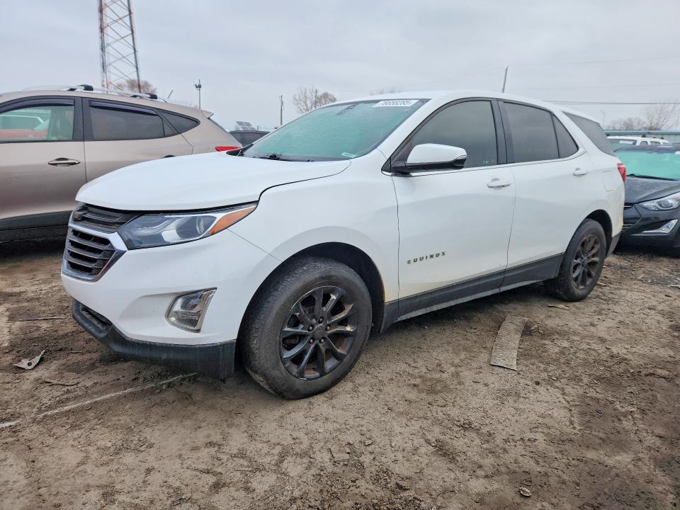 CHEVROLET EQUINOX 2018 con VIN 3GNAXJEV0JS618947 - Foto de la subasta