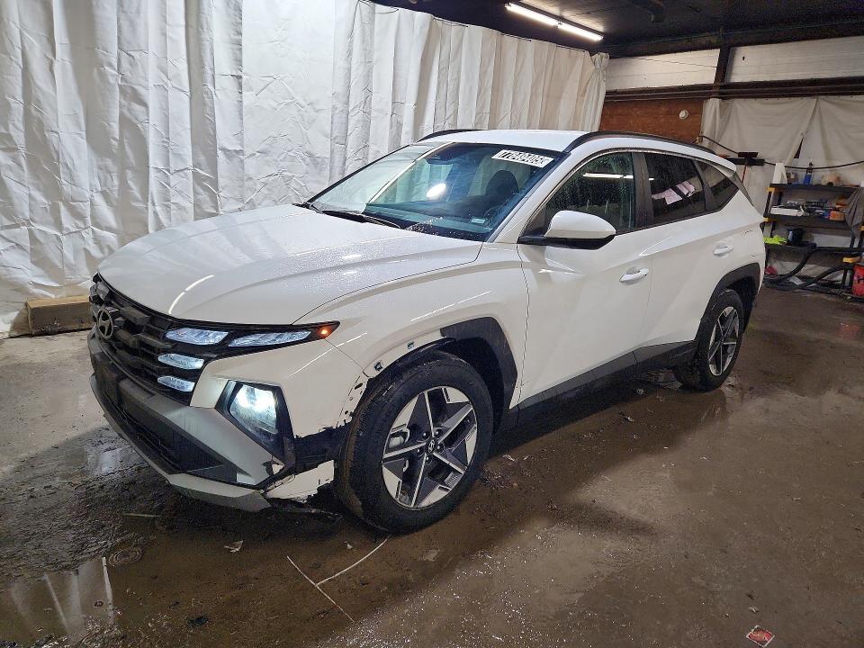 HYUNDAI TUCSON SEL 2026 with VIN 5NMJBCDEXTH649184 - Photo from auction