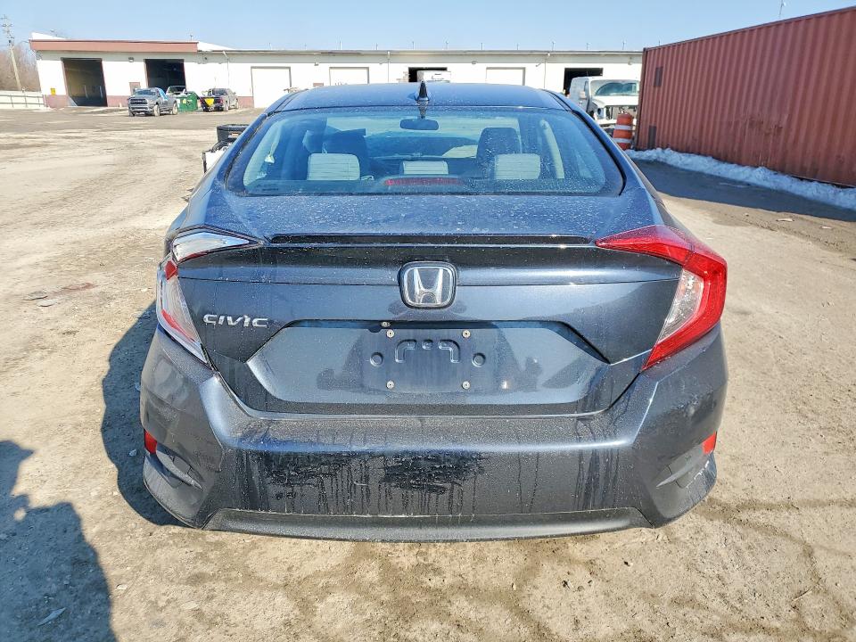 Photo 6 from auction – 2017 HONDA CIVIC with VIN 19XFC1F38HE028902