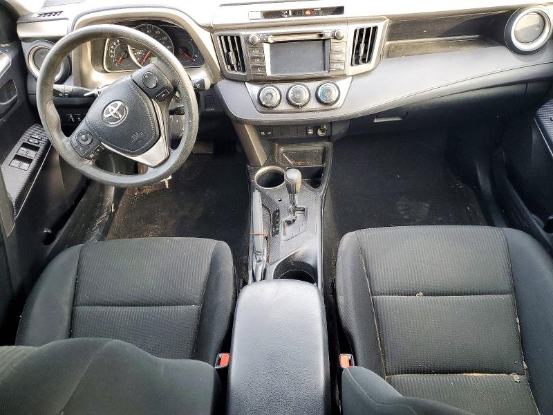 Photo 8 from auction – 2014 TOYOTA RAV4 LE with VIN JTMBFREV9ED088823