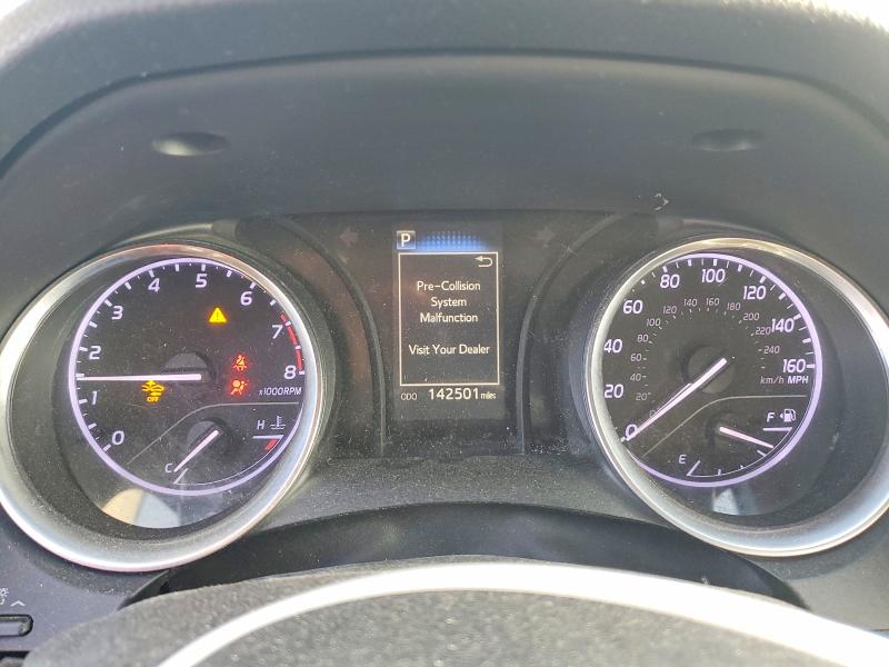 Photo 9 from auction – 2018 TOYOTA CAMRY with VIN 4T1B11HK6JU095901