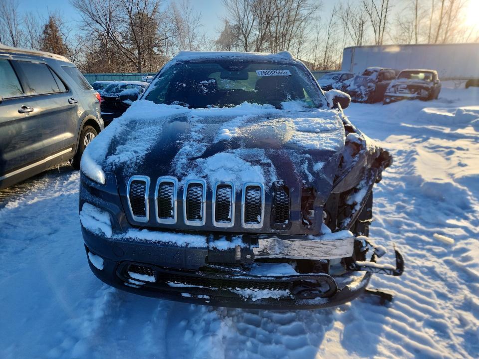 Zdjęcie 5 z aukcji – 2015 JEEP CHEROKEE L z VIN 1C4PJMCBXFW749555