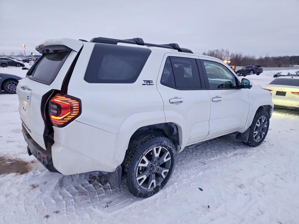 Photo 3 from auction – 2025 TOYOTA 4RUNNER with VIN JTEVA5BR0S5054279