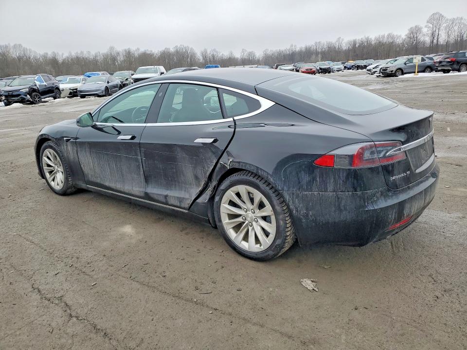 Photo 2 from auction – 2017 TESLA MODEL S with VIN 5YJSA1E21HF198963
