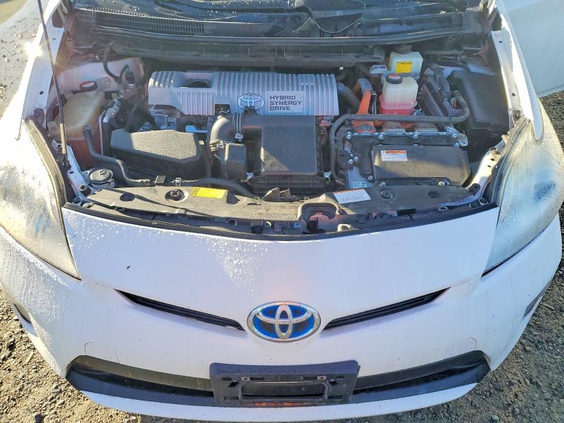 Photo 11 from auction – 2015 TOYOTA PRIUS with VIN JTDKN3DU4F0430051
