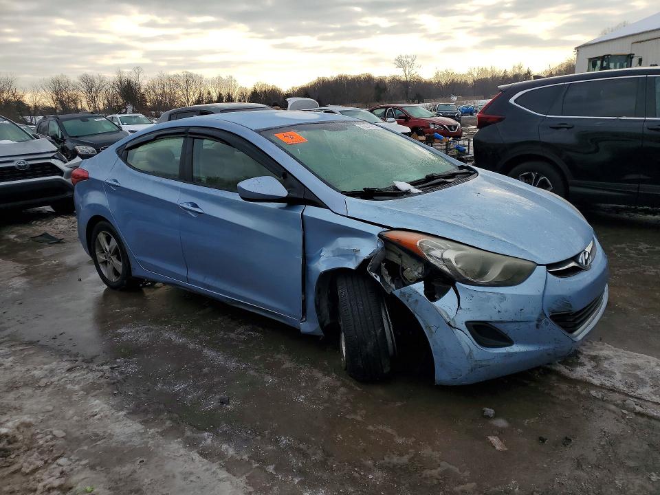 Photo 4 from auction – 2011 HYUNDAI ELANTRA with VIN KMHDH4AE4BU150437