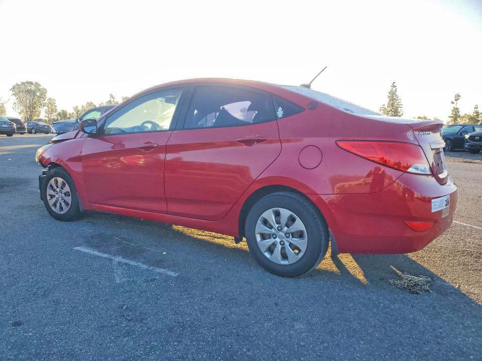Photo 2 from auction – 2015 HYUNDAI ACCENT with VIN KMHCT4AE0FU870799
