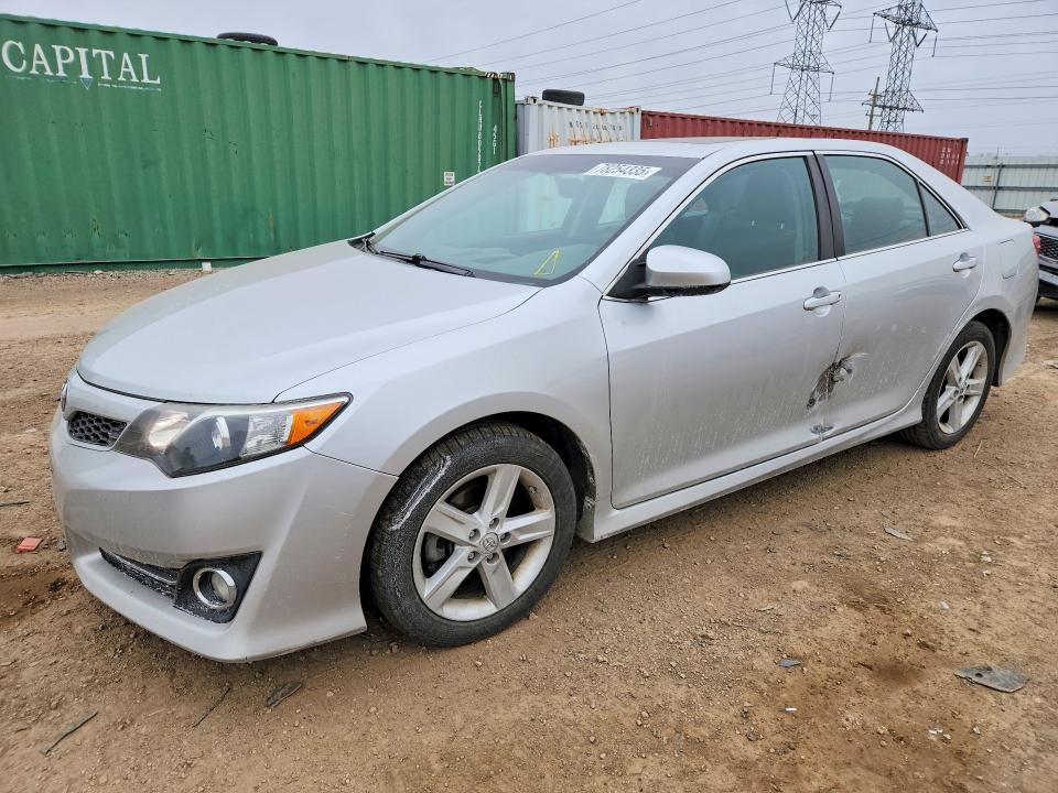 TOYOTA CAMRY 2013 z numerem VIN 4T1BF1FK2DU244183 - Zdjęcie z aukcji