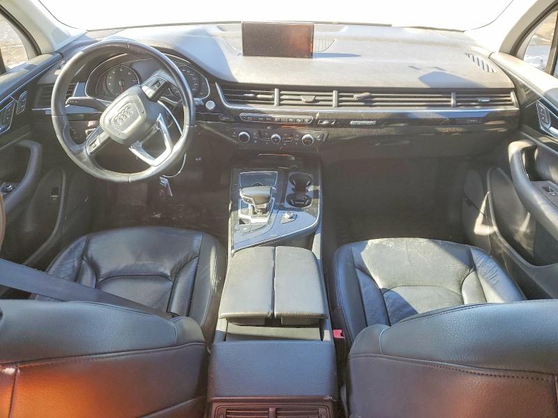 Photo 8 from auction – 2017 AUDI Q7 PREMIUM with VIN WA1LAAF78HD003229