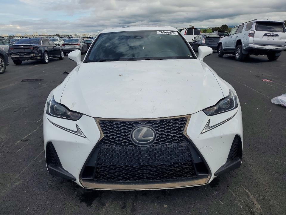 Photo 5 from auction – 2017 LEXUS IS with VIN JTHBA1D25H5048873