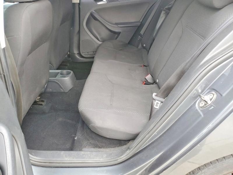Photo 10 from auction – 2013 VOLKSWAGEN JETTA with VIN 3VW2K7AJ1DM353950