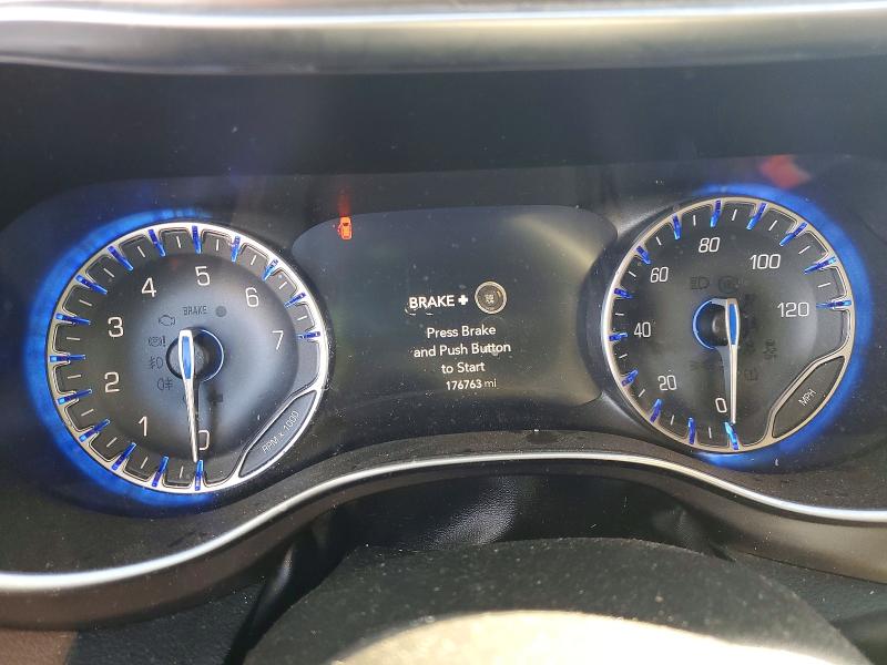 Photo 9 from auction – 2017 CHRYSLER PACIFICA with VIN 2C4RC1GG4HR778231