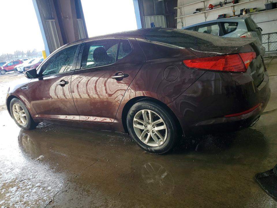 Photo 2 from auction – 2012 KIA OPTIMA with VIN 5XXGM4A76CG023016
