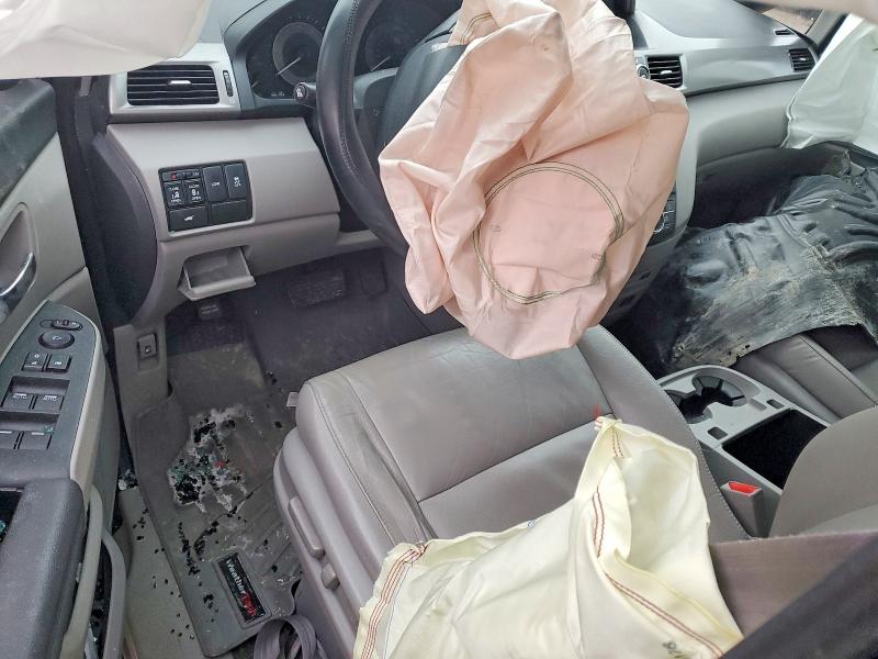 Photo 8 from auction – 2016 HONDA ODYSSEY EX with VIN 5FNRL5H62GB113996