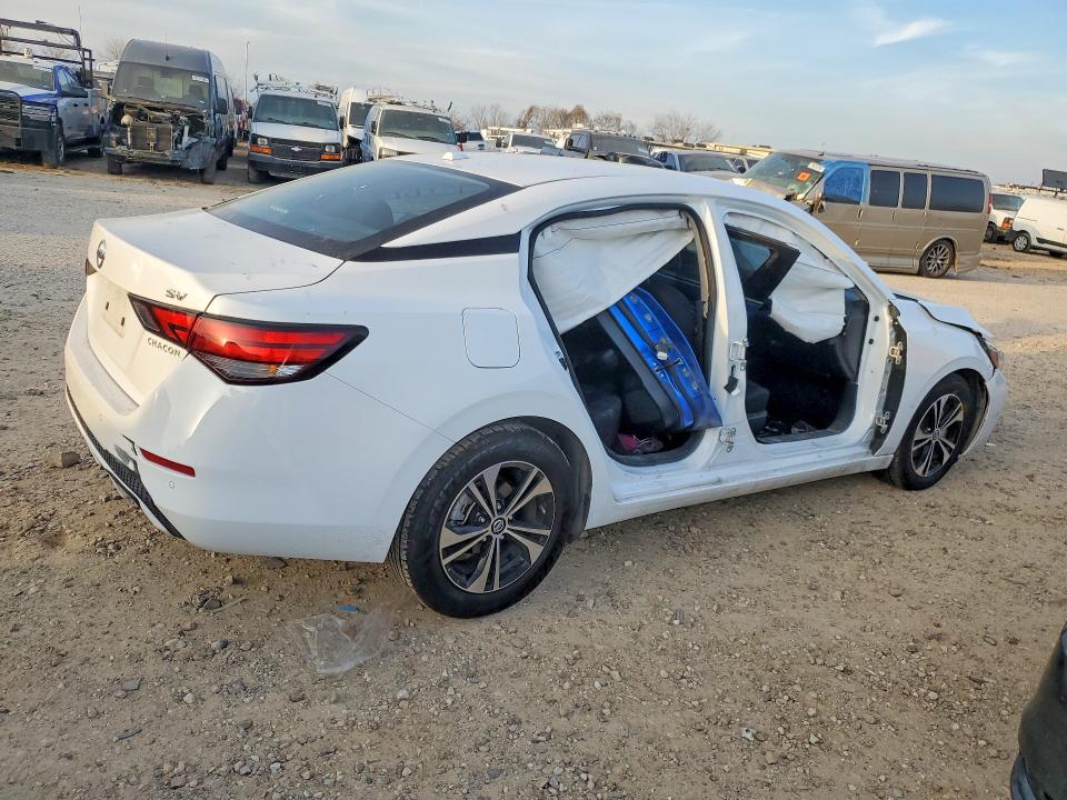 Photo 3 from auction – 2023 NISSAN SENTRA with VIN 3N1AB8CV2PY238021