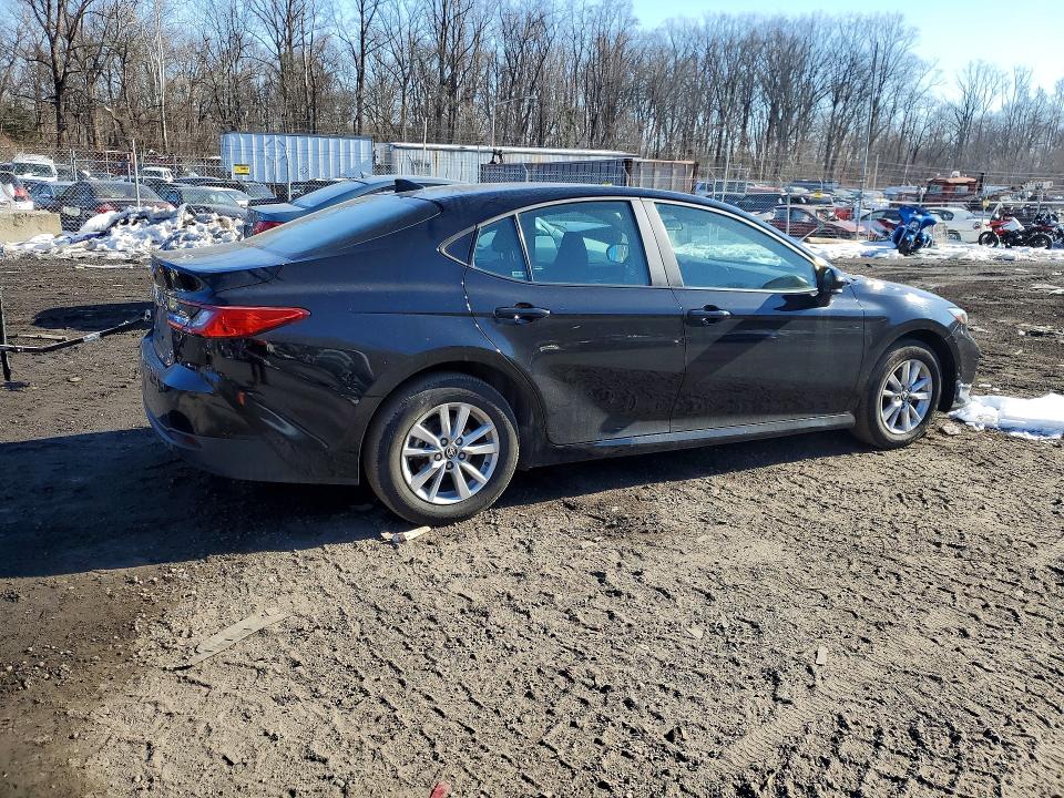 Photo 3 from auction – 2025 TOYOTA CAMRY with VIN 4T1DAACK3SU514708