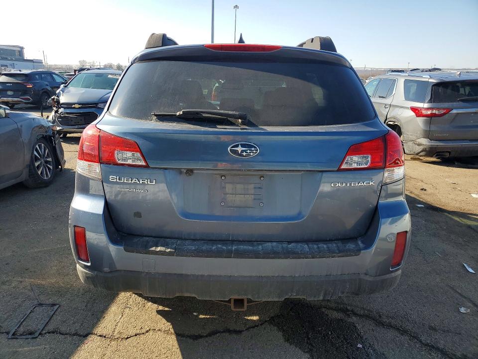 Photo 6 from auction – 2013 SUBARU OUTBACK with VIN 4S4BRCLC5D3246211