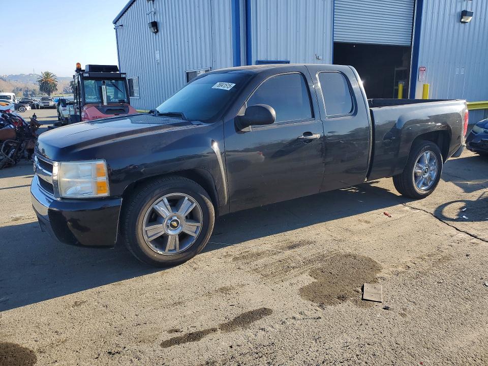 CHEVROLET SILVERADO 2008 with VIN 1GCEC19J08Z258346 - Photo from auction
