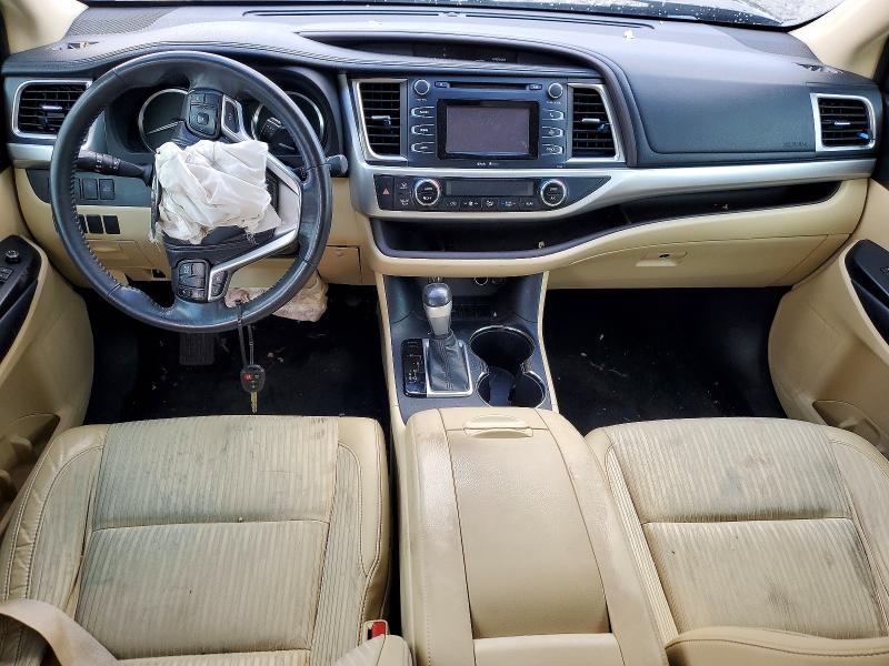 Photo 8 from auction – 2014 TOYOTA HIGHLANDER with VIN 5TDZKRFH4ES008545